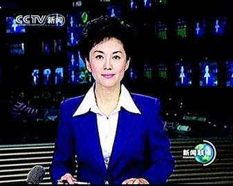 首届“新浪新闻·热浪之夜”收官：跨界思想交锋共赴热爱与未来